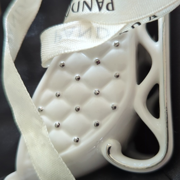 Pandora Porcelain Christmas Sleigh Collectible Ornament - Picture 9 of 10